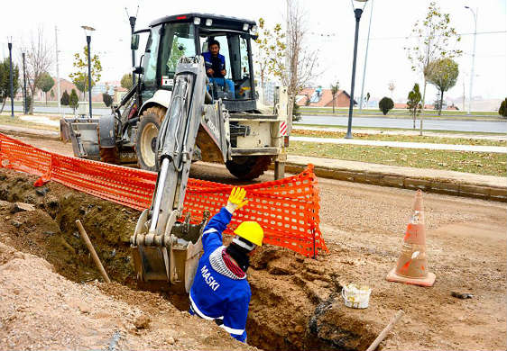 Çöşnük Mahallemize 3.061 metrelik içmesuyu hattı yenilendi