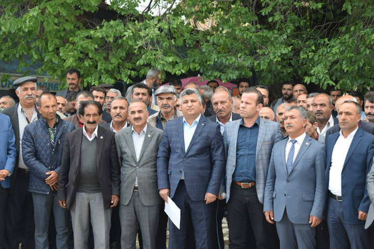 Malatya İl Kültür ve Turizm Müdürü Levent İskenderoğlu’nun görevden alınmasına STK’lar tepki gösterdi.