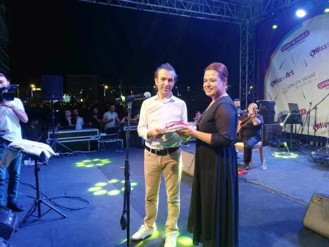 Bir Gökçen Yılmaz Akademi Organizasyonu olan Malatya Şenlikleri Karnaval Tadında Devam Ediyor #kayısıtadındaşenlik