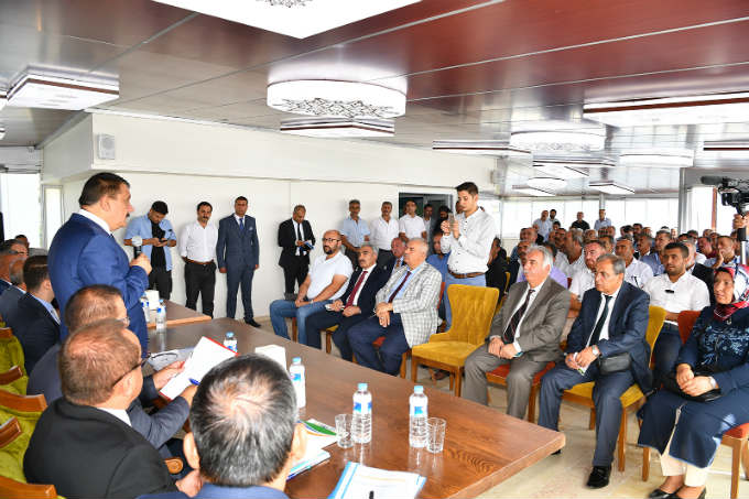 Başkan Gürkan, Akçadağlı Mahalle Muhtarlarıyla bir araya geldi.