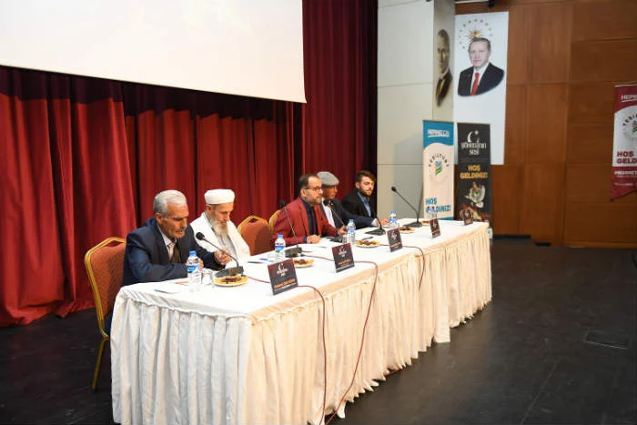 “Biz Vatanı Kutsal, Vatan Sevgisini İmandan Biliriz”