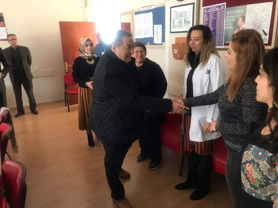 MHP Malatya  Milletvekili Fendoğlu , Fatih Lisesi Müdürü Fevzi Şahin’e Hayırlı Olsun Ziyaretinde Bulundu