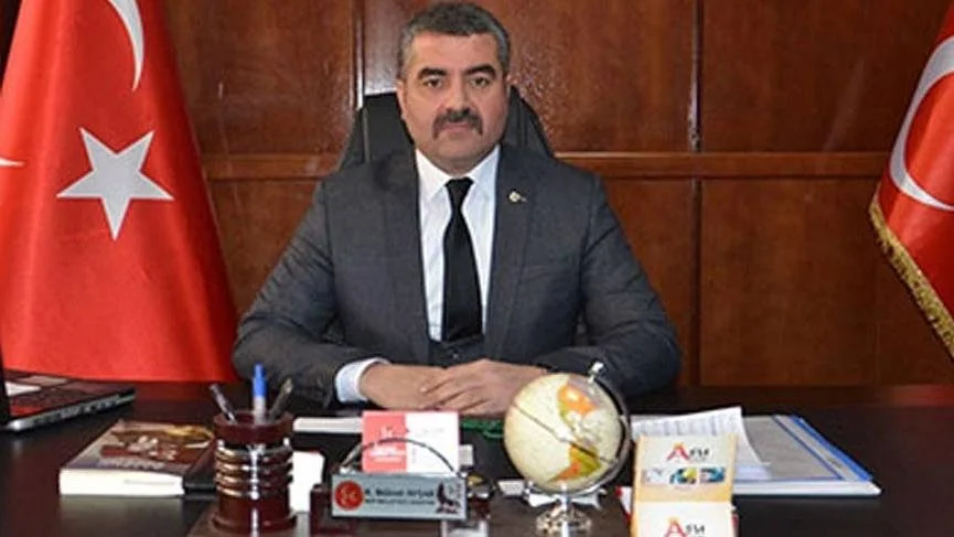MHP Malatya İl Başkanı R.Bülent Avşar, 20 Kasım Dünya Çocuk Hakları Günü dolayısıyla bir mesaj yayınladı.