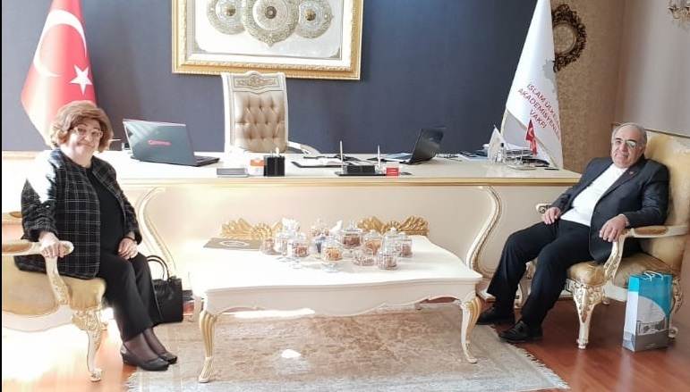 Cumhurbaşkanı Başdanışmanı Akşit, Prof. Dr. Bayram Altan’ı Ziyaret Etti