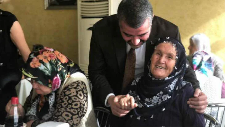 Avşar’dan Anneler Günü Mesajı