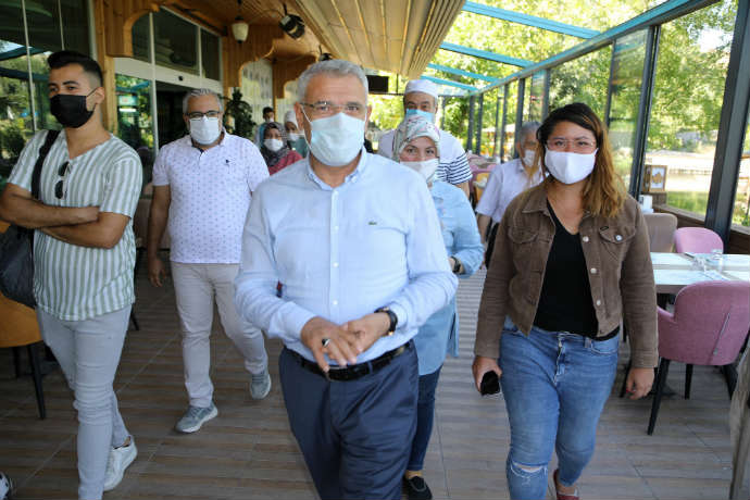 Başkan Güder, “İlçemizdeki tarihi mekanların tanıtımına büyük önem veriyoruz” dedi.
