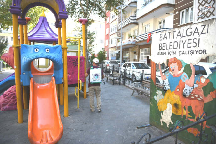 Güder, “Çocuklarımızın sağlığını korumak için her şeyi yapmaya hazırız” dedi.