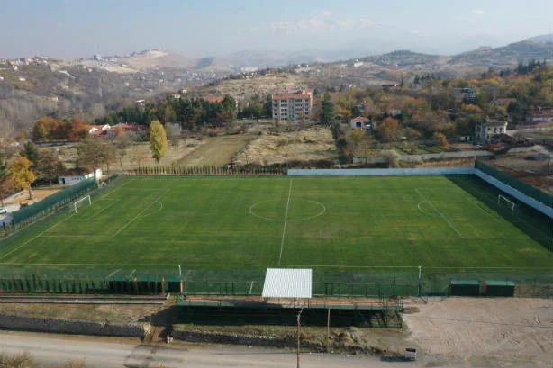 Yeşilyurt Belediyespor’umuza Profesyonel Bir Saha Kazandırdık