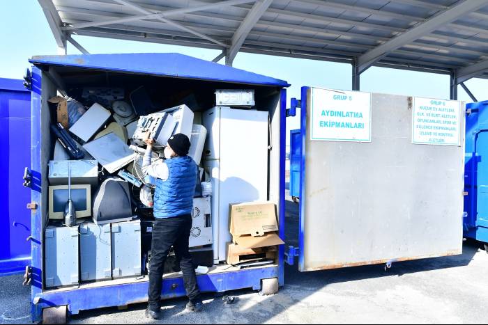 3.244 Kg. Atık Elektrik ve Elektronik Eşya Topladık