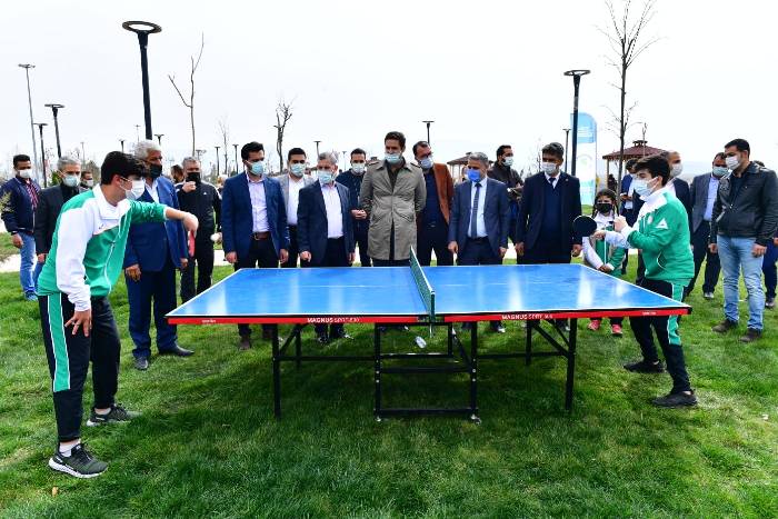 Yeşilyurt Belediyesi Gençlik ve Spor Hizmetleri Müdürlüğü, 6 Nisan Dünya Masa Tenisi Günü nedeniyle Beylerderesi’nde