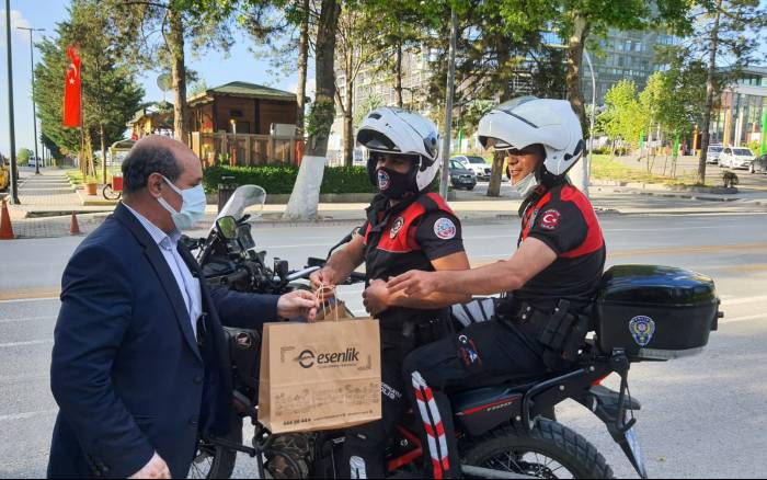 Esenlik Genel Müdürü Ata Ünlü Polis noktalarını ziyaret etti