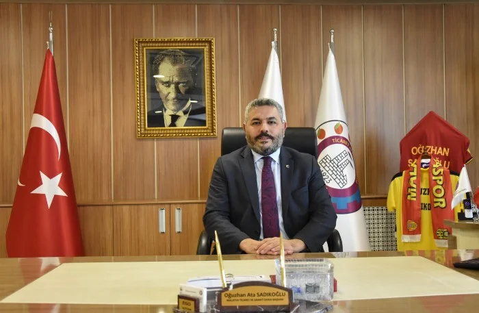 Başkan Sadıkoğlu: “15 Temmuz destanı yürekle yazıldı”