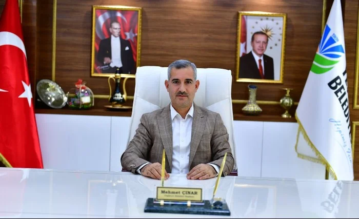 “Öğretmenlerimiz Toplumun Âkil İnsanı, Yol Göstericisi, Millî Ve Manevi Değerlerinin Taşıyıcısıdır”