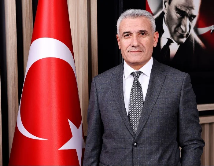 Battalgazi Belediye Başkanı Osman Güder, Gazi Mustafa Kemal Atatürk’ün vefatının 83. yıldönümü dolayısıyla bir mesaj yayımladı.