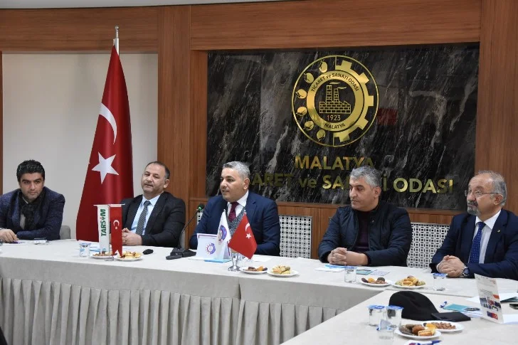 Sigorta sektörünün sorunları bakana iletildi