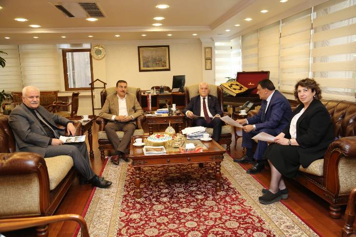 Yeni Cami’nin görsel estetiği korunacak