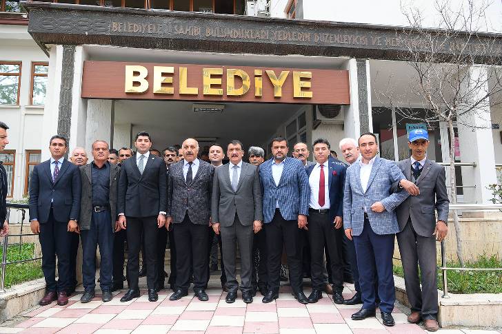Başkan Gürkan Doğanşehir İlçesinde çeşitli ziyaretlerde bulundu