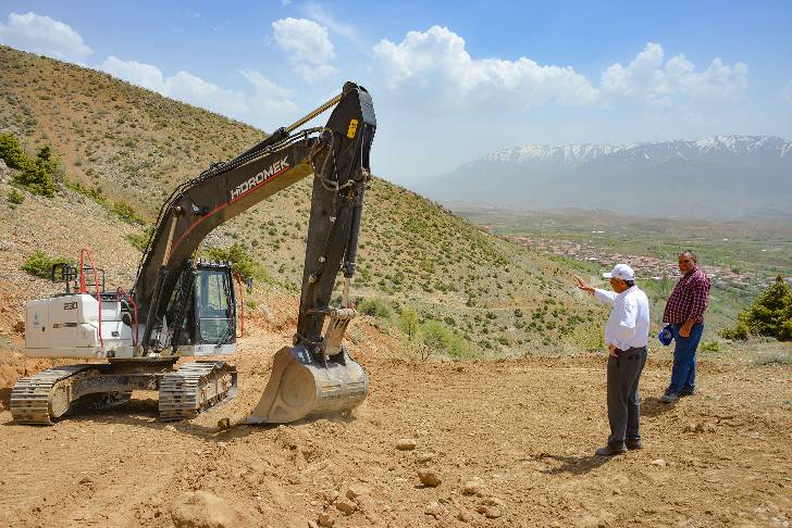 Maski Doğanşehir İlçesi Elmalı Mahallesi’nin içme suyu ve kanalizasyon altyapısını komple yeniledi.