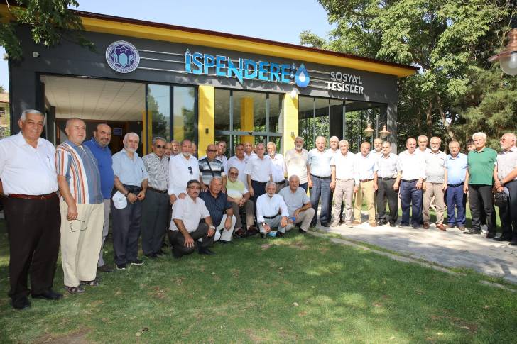 Battalgazi Belediye Başkanı Osman Güder, İmam Hatip Mezunlarıyla Bir Araya Geldi
