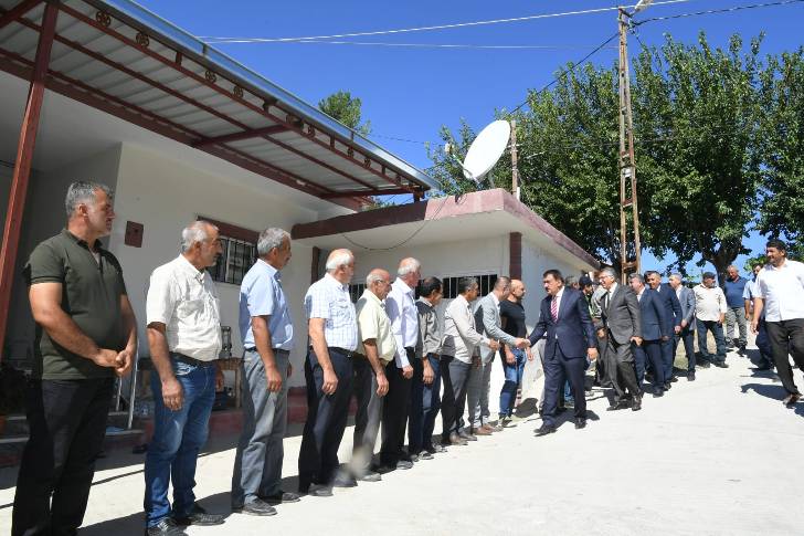 Başkan Gürkan: Yolun medeniyet olduğunu biliyoruz. Yol gitmeyen yerde medeniyet inkişaf etmez.