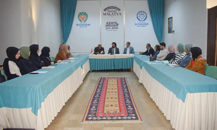  Malatya Kent Konseyi İlmi ve Fikri Okumalar Çalışma Grubu kitap mütalaalarına devam ediyor.