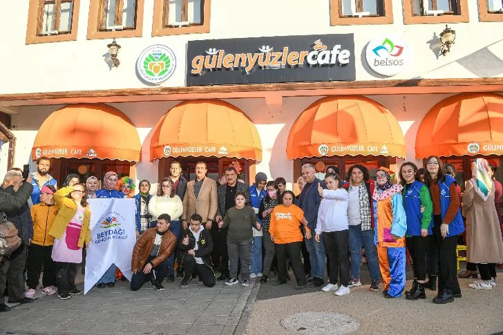 3 Aralık Dünya Engelliler Günü, Malatya’da da gün içerisinde engelli bireylere yönelik farklı birçok etkinlik düzenlendi.