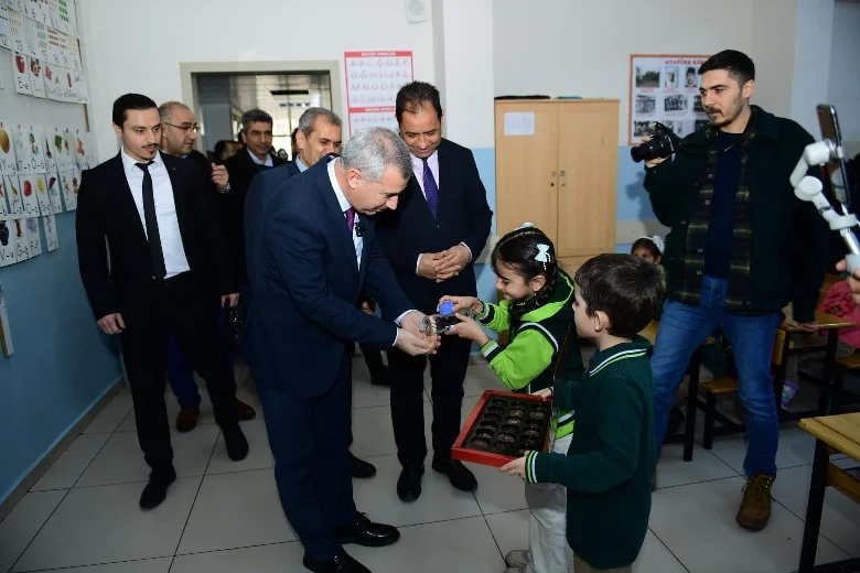 “25 Ocak’taki Sirk Gösterisine Tüm Çocuklarımız Davetlidir”