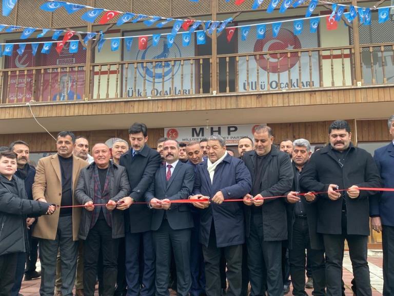 Kale Ülkü Ocakları Büyük Bir Coşku ve Kalabalıkla Açıldı