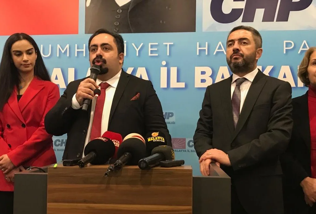 Malatya CHP’de Devir Teslim, Barış Yıldız İl Başkanlığı Görevine Başladı