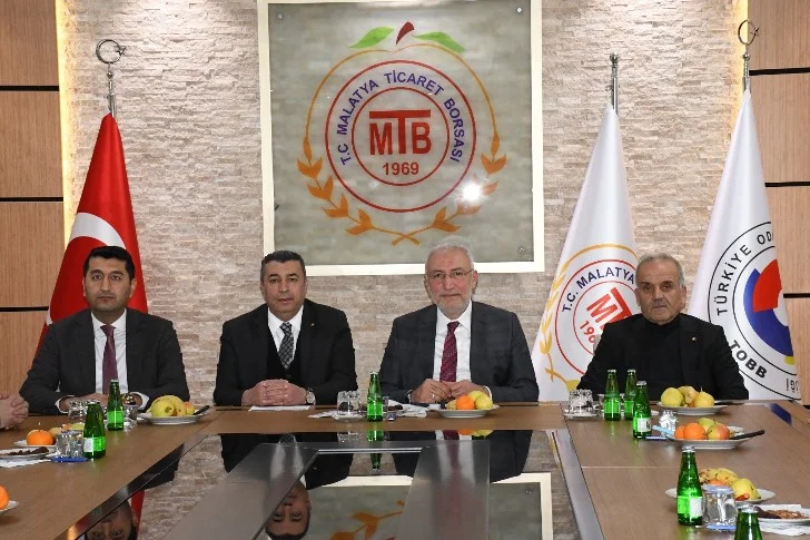 Kahtalı “Kayısıya çok önemli destekler verdik”