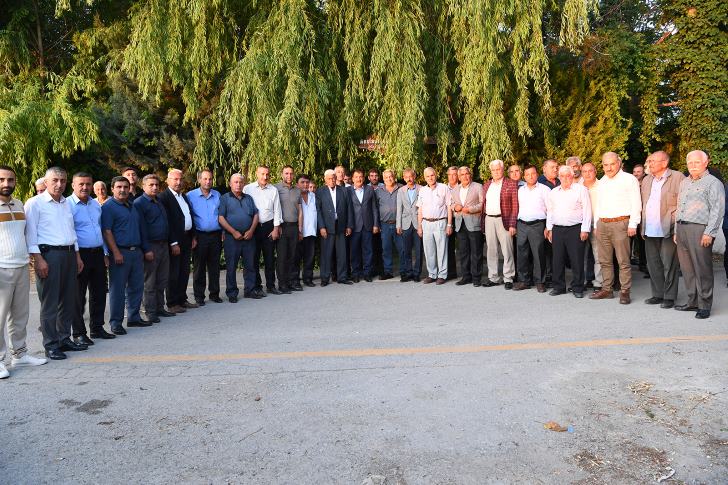 Başkan Gürkan, Malatya’da yapılacak olan yerinde dönüşüm, kalıcı konut ve kalıcı iş yerleri ile alakalı açıklamalarda bulundu.