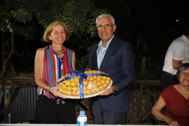 Başkan Güder, “Belediye olarak elimizden geleni yaparak Arslantepe’yi dünyaya tanıtacağız ve Battalgazi’yi turizm üssü yapacağız” dedi.
