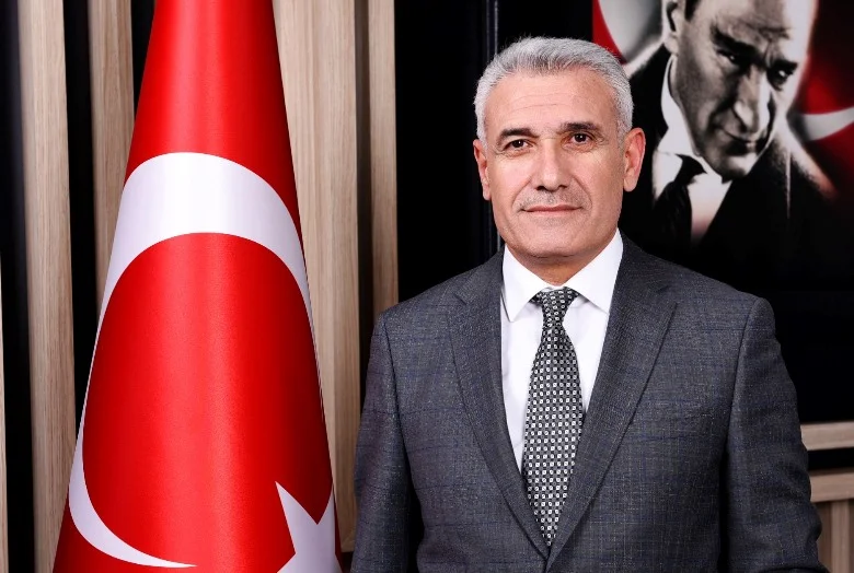 Battalgazi Belediye Başkanı Osman Güder, 30 Ağustos Zafer Bayramı’nın 101. yıl dönümü dolayısıyla bir kutlama mesajı yayımladı