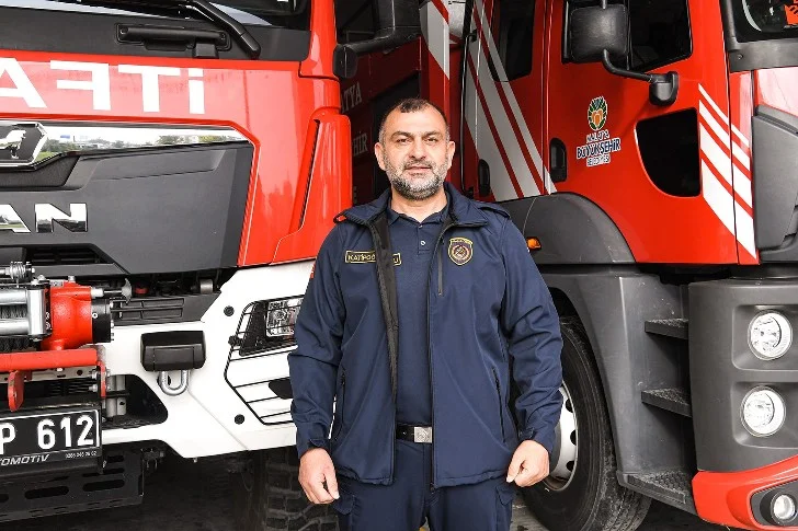 Malatya İtfaiyesi  deprem ile ilgili bilinçlendirme eğitimlerine devam ediyor.
