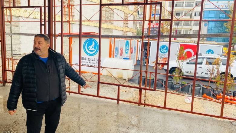 MHP’li Fendoğlu İl Başkanlığı binasının inşaat alanında incelemelerde bulundu.