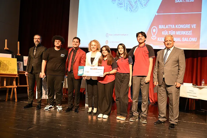 Yeşilyurt’ta Geleneksel Liseler Arası Münazara Heyecanı Dorukta!