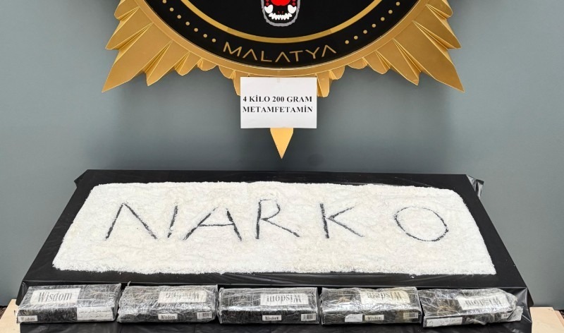 4.200 Gram Metamfetamin Ele Geçirildi, 2 Şüpheli Tutuklandı
