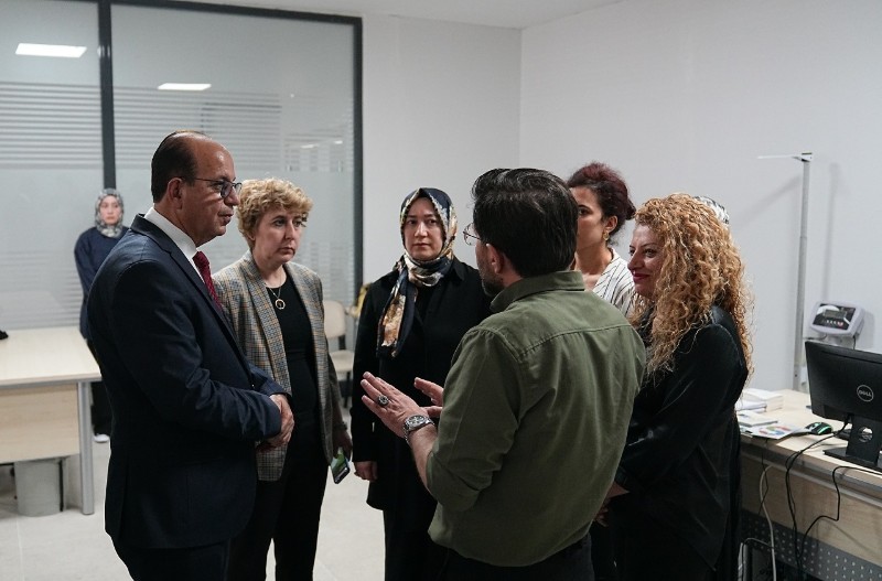 Başkan Geçit, Aile Danışma ve Sağlıklı Yaşam Merkezi’ndeki Hizmetleri İnceledi