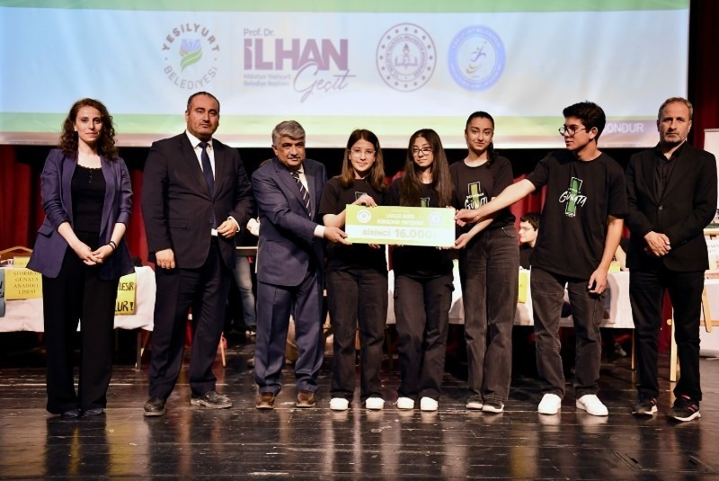 Yeşilyurt’ta 4. Geleneksel Liseler Arası Münazara Yarışması Sonuçlandı: Şehriban Günata Anadolu Lisesi Birinciliği Elde Etti