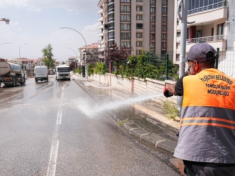 Yeşilyurt Belediye Başkanı Prof. Dr. İlhan Geçit: “Temiz Bir Çevre, Sağlıklı Bir Toplumun Temelidir”