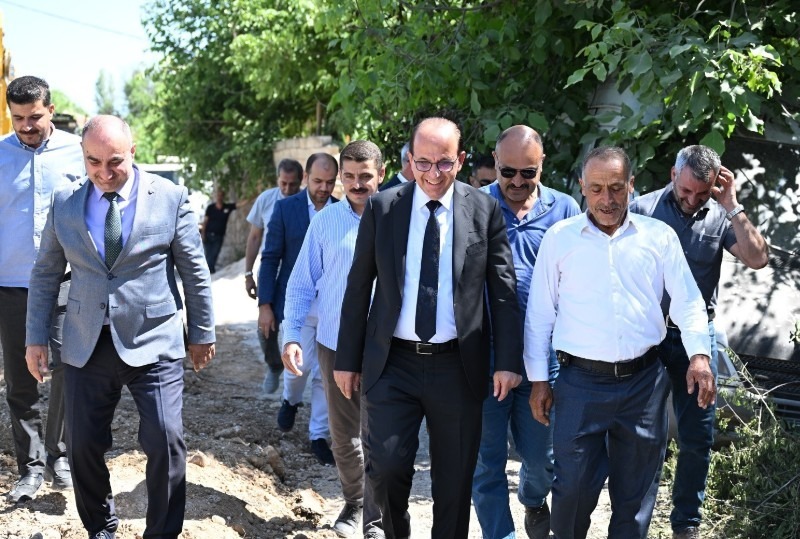 Yeşilyurt Belediye Başkanı Prof. Dr. İlhan Geçit, Şahnahan Mahallesi’ndeki Taş Duvar Çalışmalarını Yerinde İnceledi