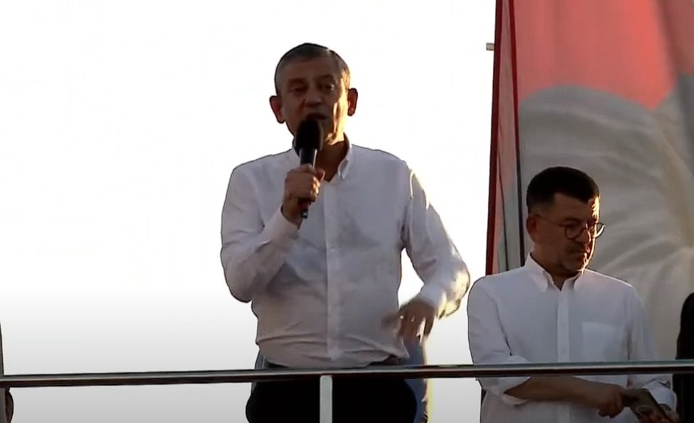 CHP Genel Başkanı Özgür Özel’in Malatya’da konuştu : Seni Türkiye İttifakı’yla Nasıl Yendiysek Yine Yeneceğiz, Yine Yeneceğiz!