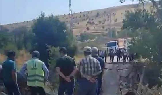 Malatya Akçadağ Sultansuyu’nda Köprü Çöktü: Bir Yaralı, Facianın Eşiğinden Dönüldü