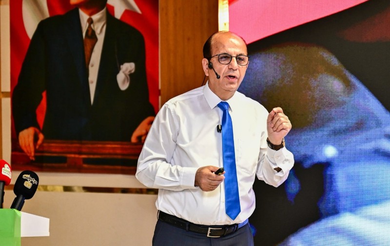 Yeşilyurt Belediye Başkanı Prof. Dr. İlhan Geçit, Yeni Dönem Yatırımlarını ve Gelecek Vizyonunu Kamuoyuyla Paylaştı