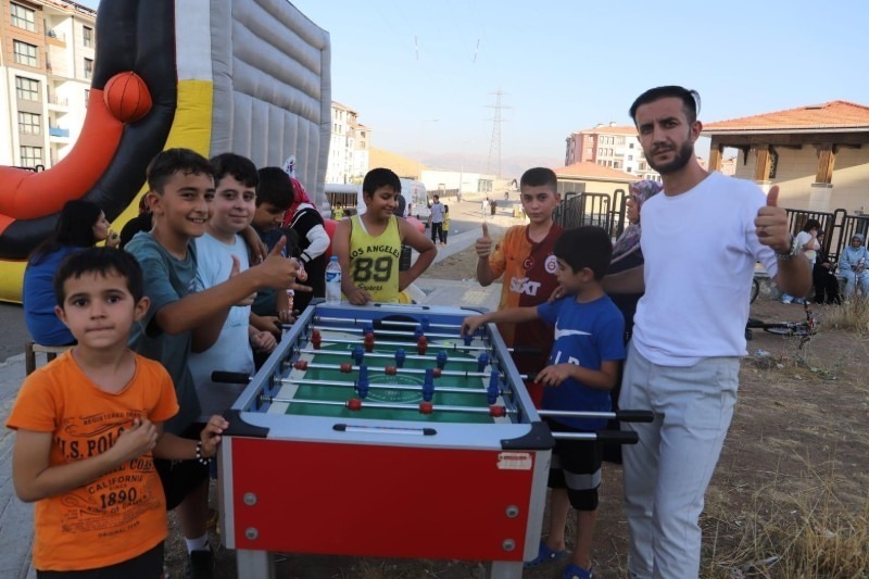 Battalgazi Belediyesi’nin “Aile Her Şeydir” Projesi 50 Mahallede Binlerce Vatandaşa Ulaştı