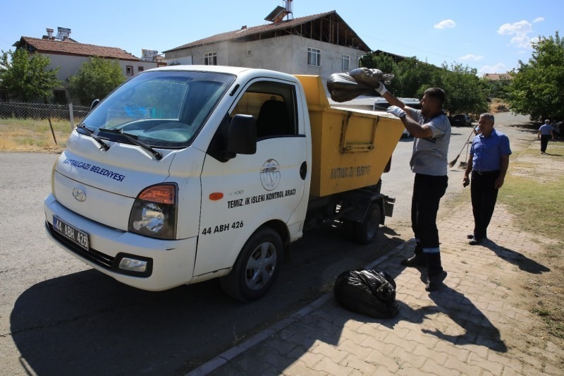 Battalgazi’de Günlük 200 Ton Atık Toplanarak Çevre Dostu Bertaraf Sağlanıyor