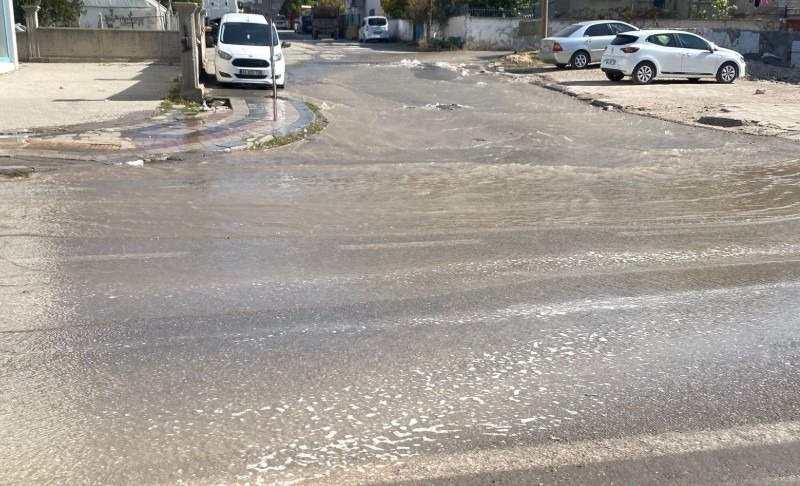 MASKİ (Malatya Su ve Kanalizasyon İdaresi) şehri Venedik’e çevirdi.