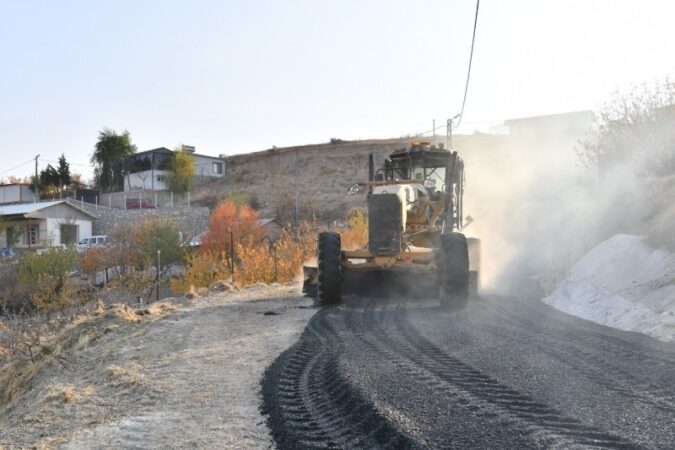 Yeşilyurt Belediyesi’nden Banazı Yeni Mahallesi’ne Konforlu Ulaşım Yatırımı