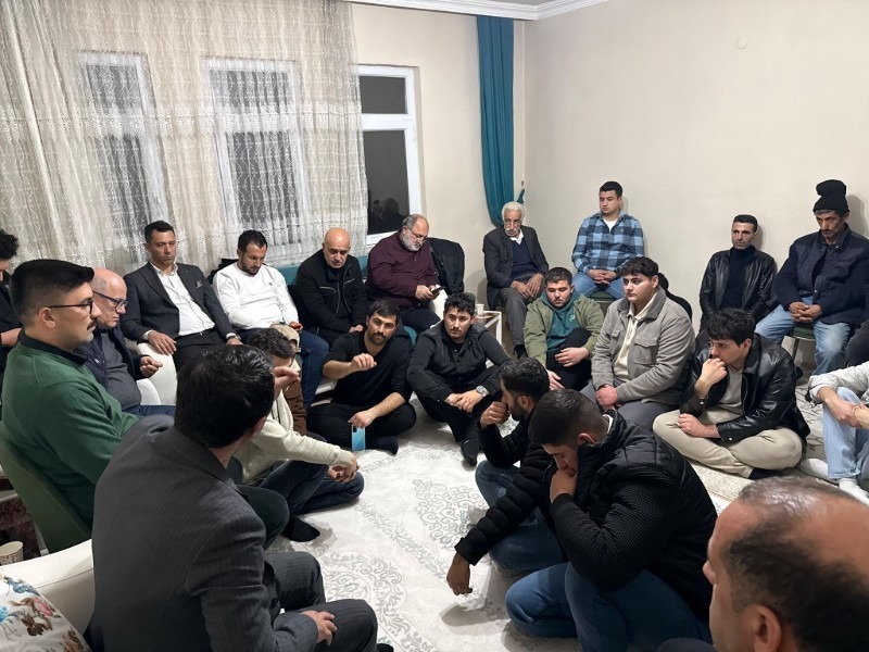 Anahtar Parti Battalgazi’de Sahada: Boran Mahallesi’nde Gençlerle Gelecek Buluşması