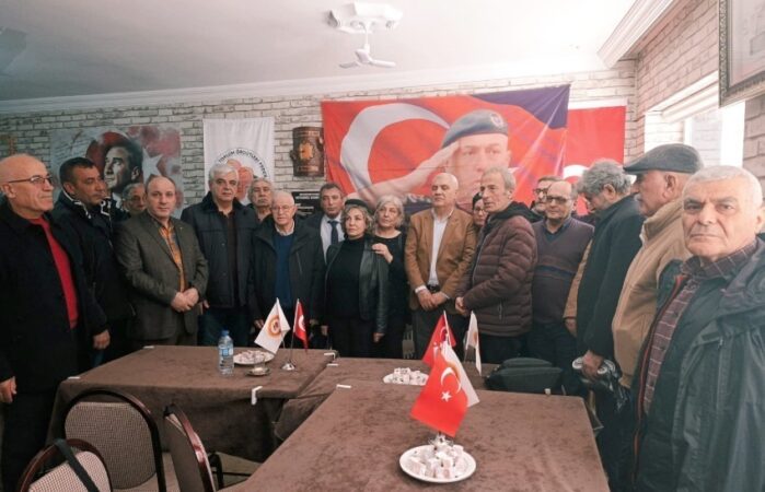 Ankara’da Hekimhanlılardan Vefa Gecesi: Behçet Oktay Dualarla Anıldı